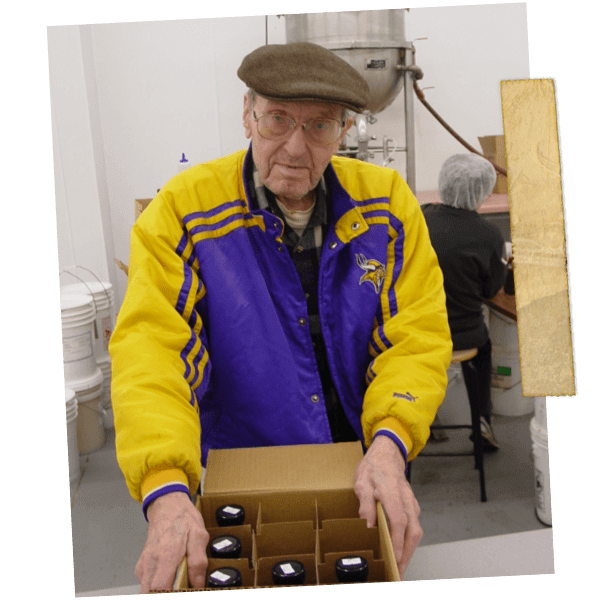 Ray Klien Beekeeping 尤物av天堂一区二区在线观看 Ray Klien Beekeeping 尤物av天堂一区二区在线观看